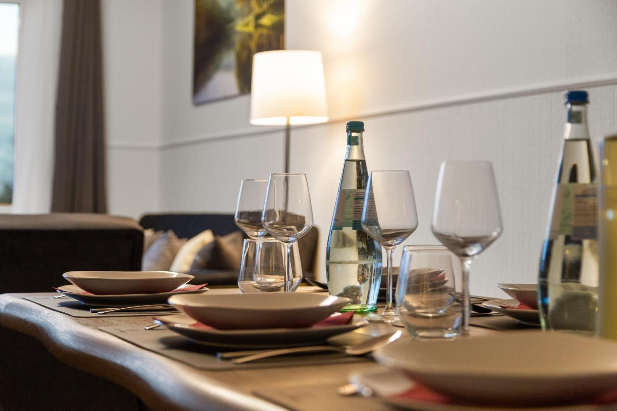 Vinful: Premium-Apartment Mit Balkon Und Parkplatz مولهايم ان الرور دير المظهر الخارجي الصورة